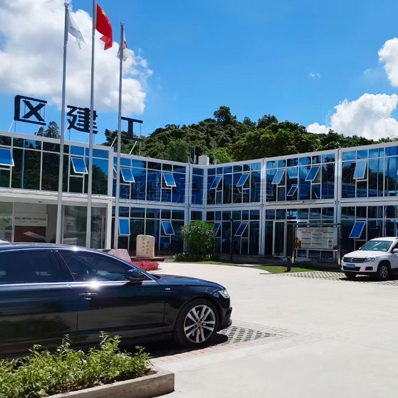 前衛工業風！打包箱集裝箱房(圖16)